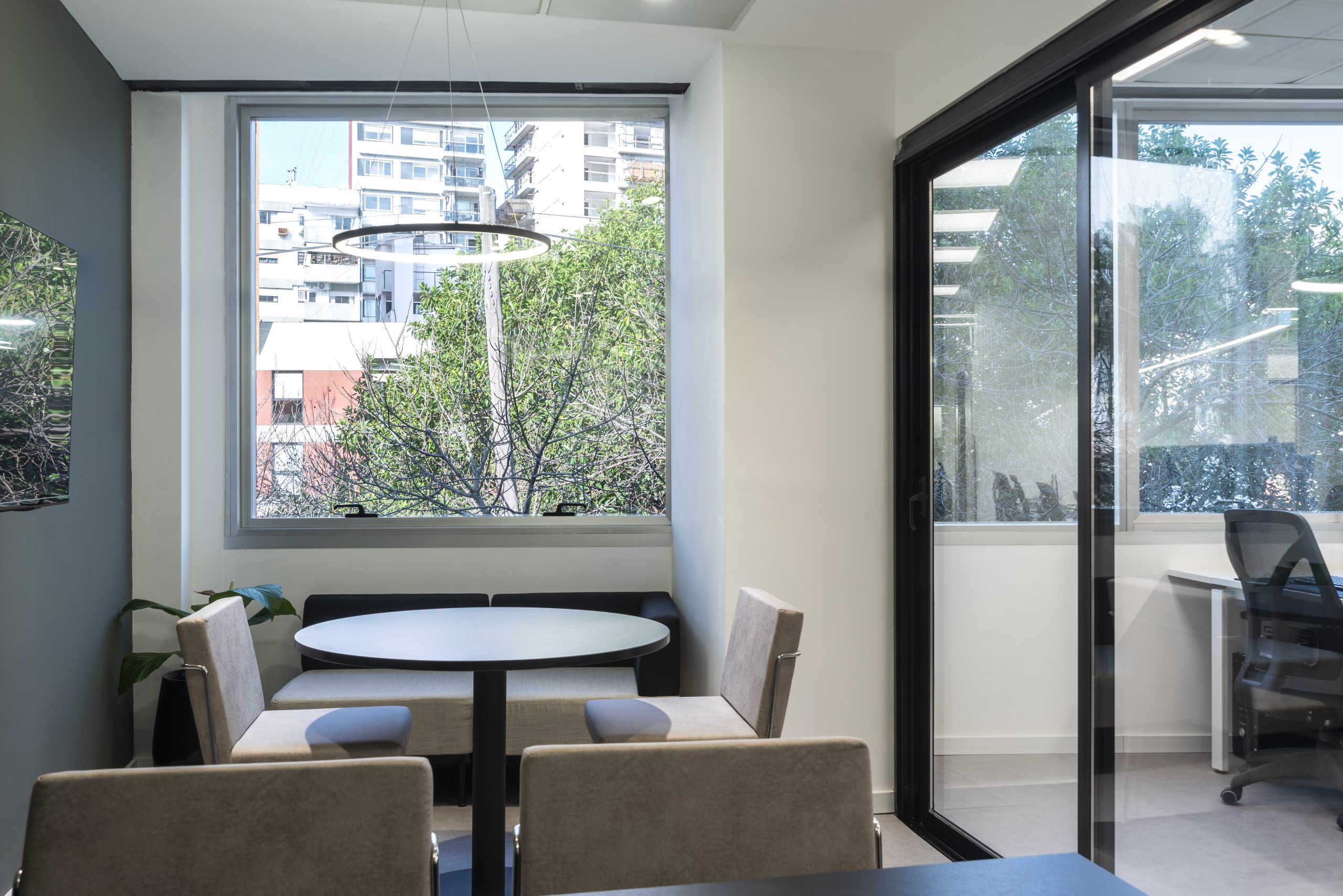 arq saavedra-17324